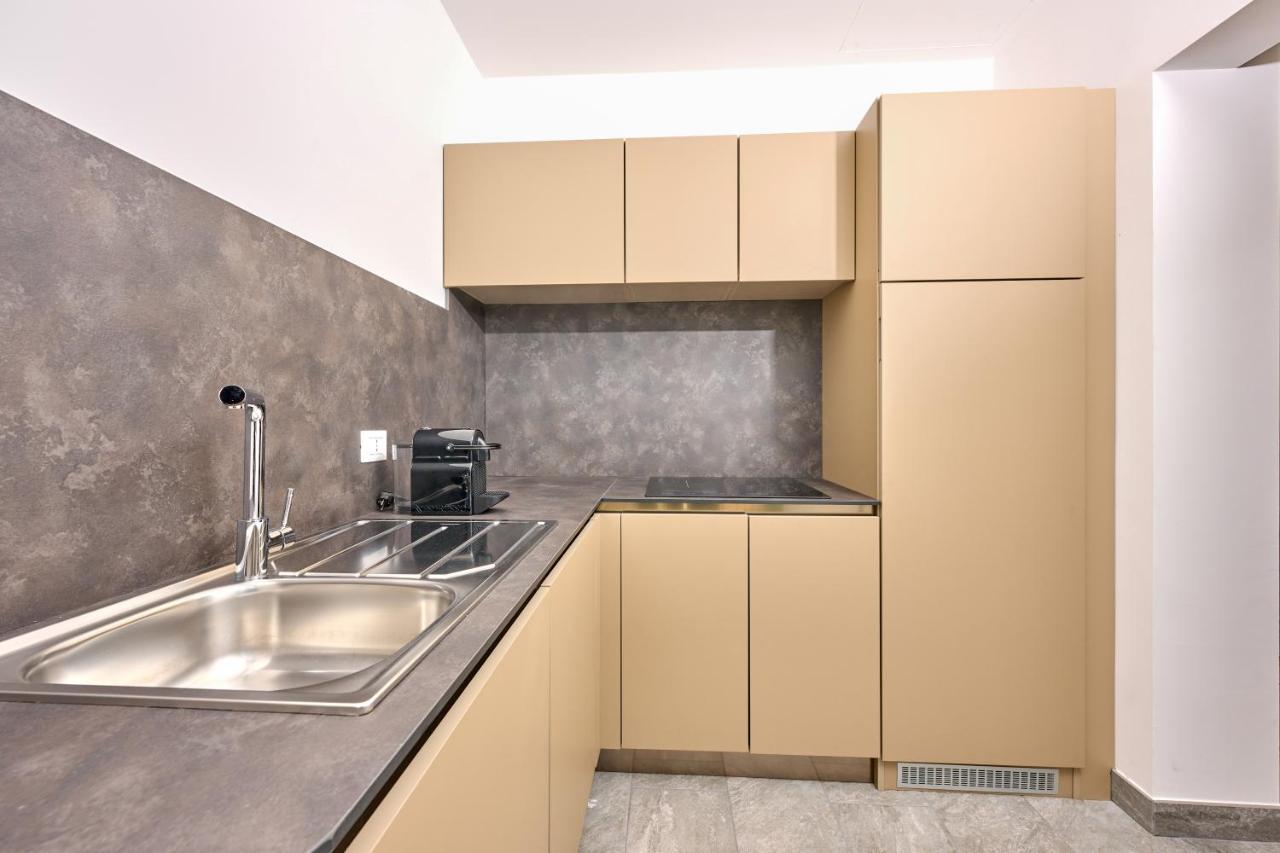 Ca Del Lasco - Modern Apartments In Classic Villa Bellano Luaran gambar