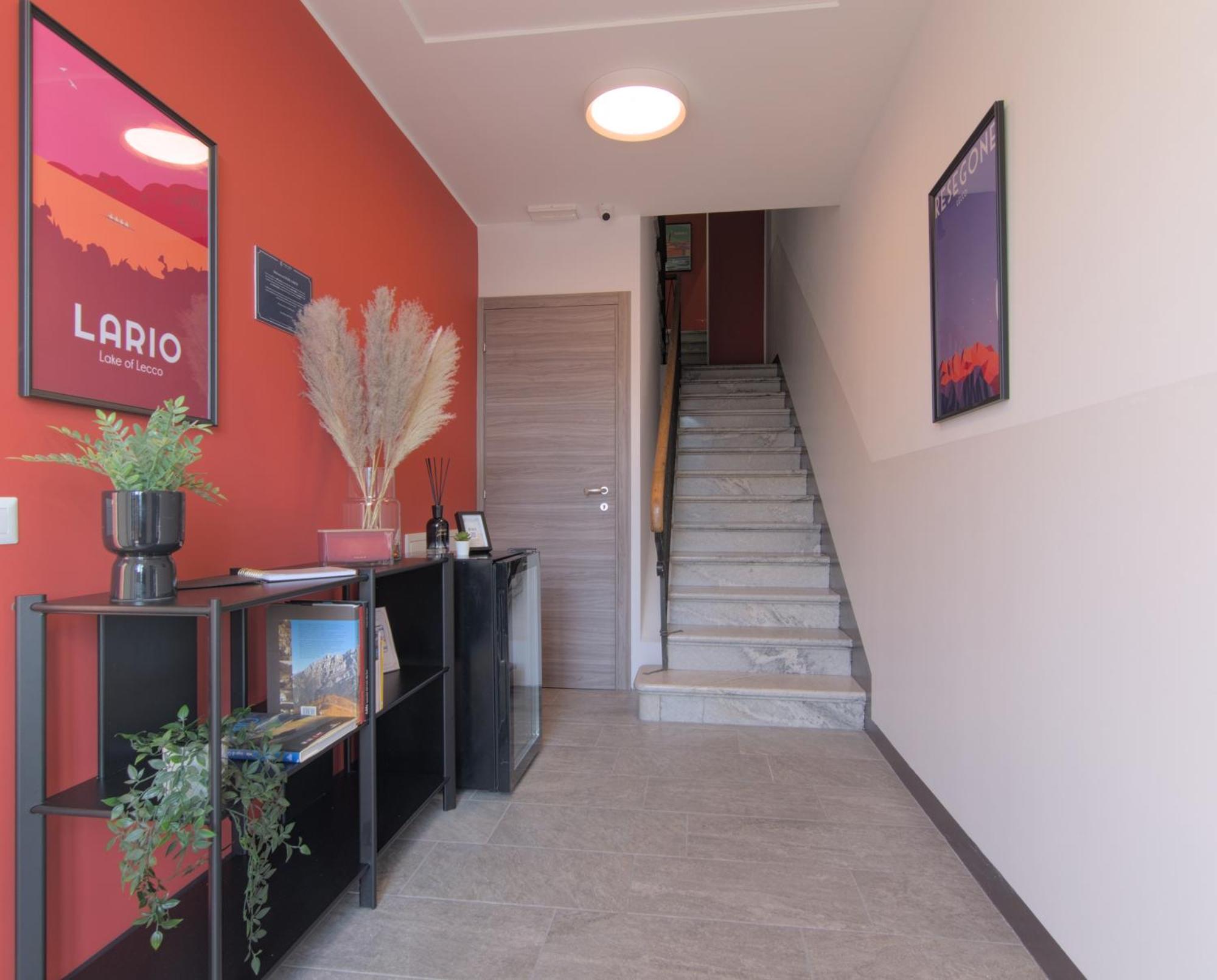 Ca Del Lasco - Modern Apartments In Classic Villa Bellano Luaran gambar