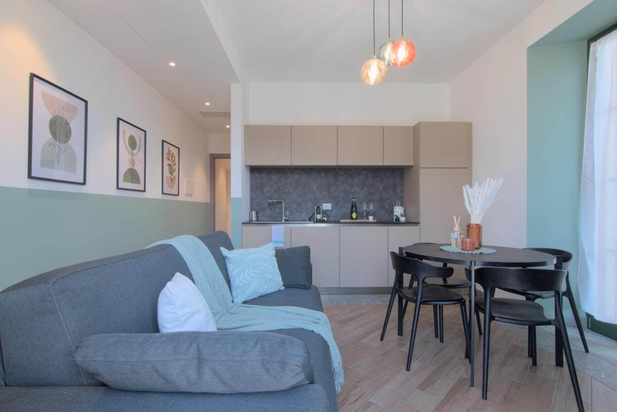 Ca Del Lasco - Modern Apartments In Classic Villa Bellano Luaran gambar